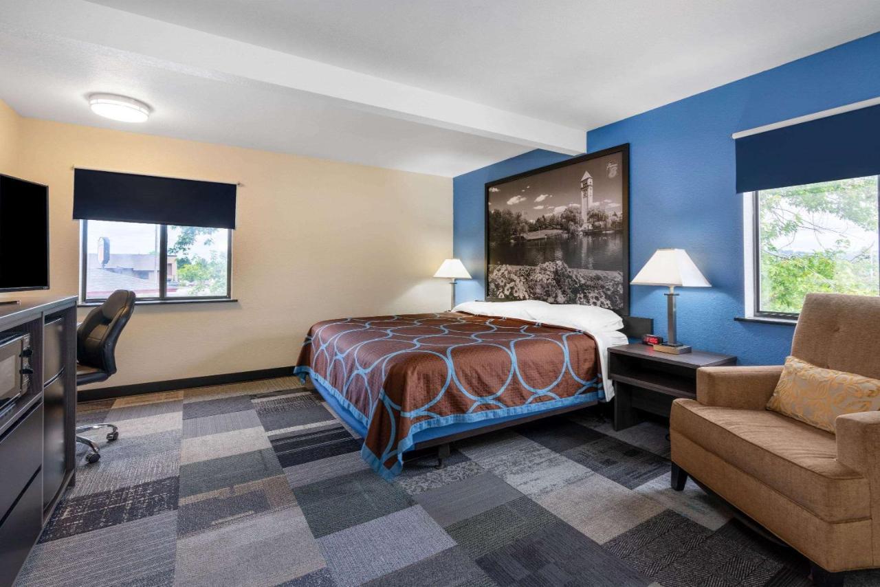 Super 8 By Wyndham Spokane Valley Εξωτερικό φωτογραφία