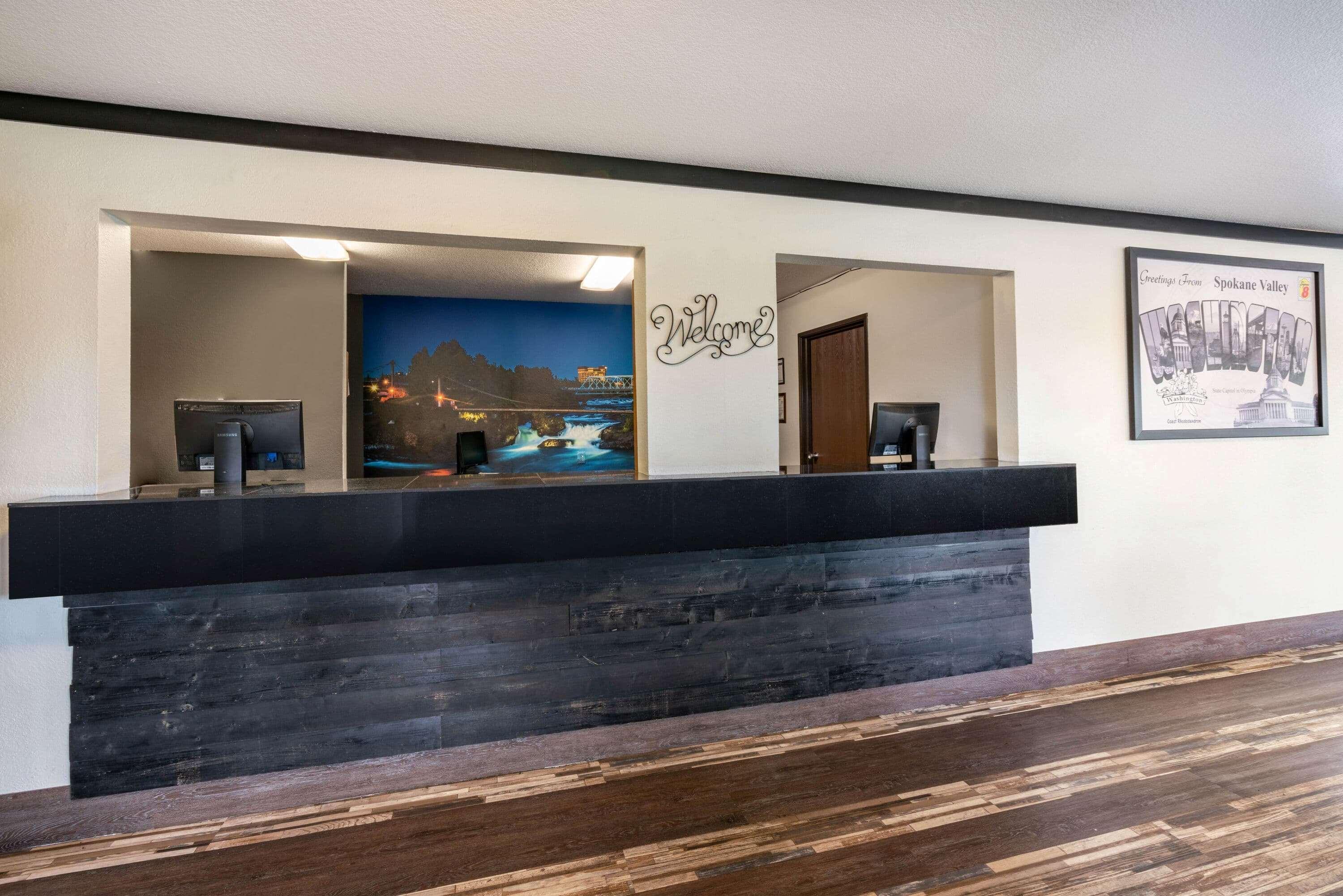 Super 8 By Wyndham Spokane Valley Εξωτερικό φωτογραφία